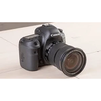 DSLR Camera